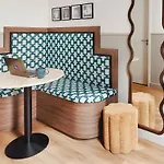 Edgar Montmartre - Paul Aparthotel Paris